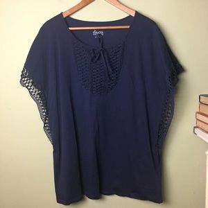 Denim & Co navy blue peasant top 1x crochet trim